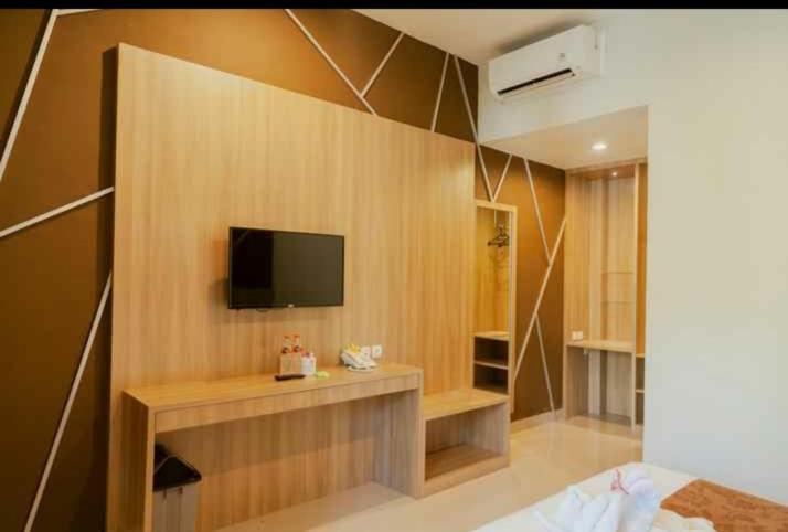 Puri Senggigi Hotel Mangsit Exteriér fotografie