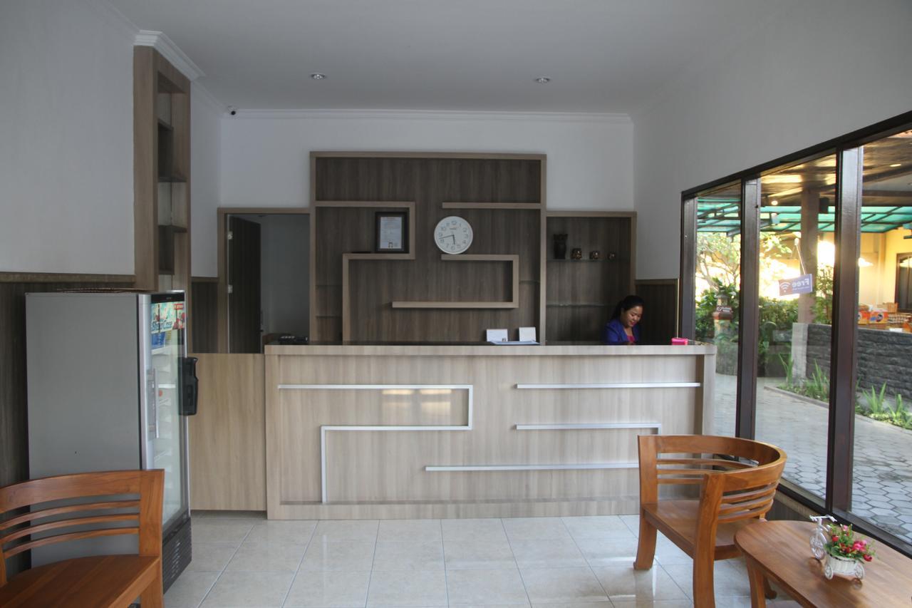 Puri Senggigi Hotel Mangsit Exteriér fotografie