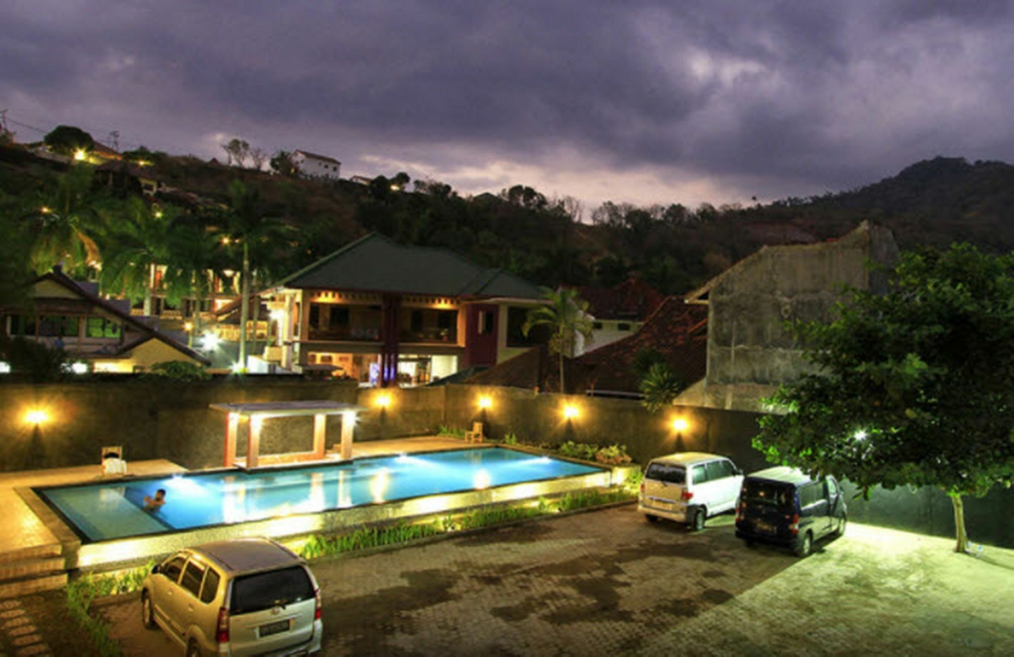 Puri Senggigi Hotel Mangsit Exteriér fotografie