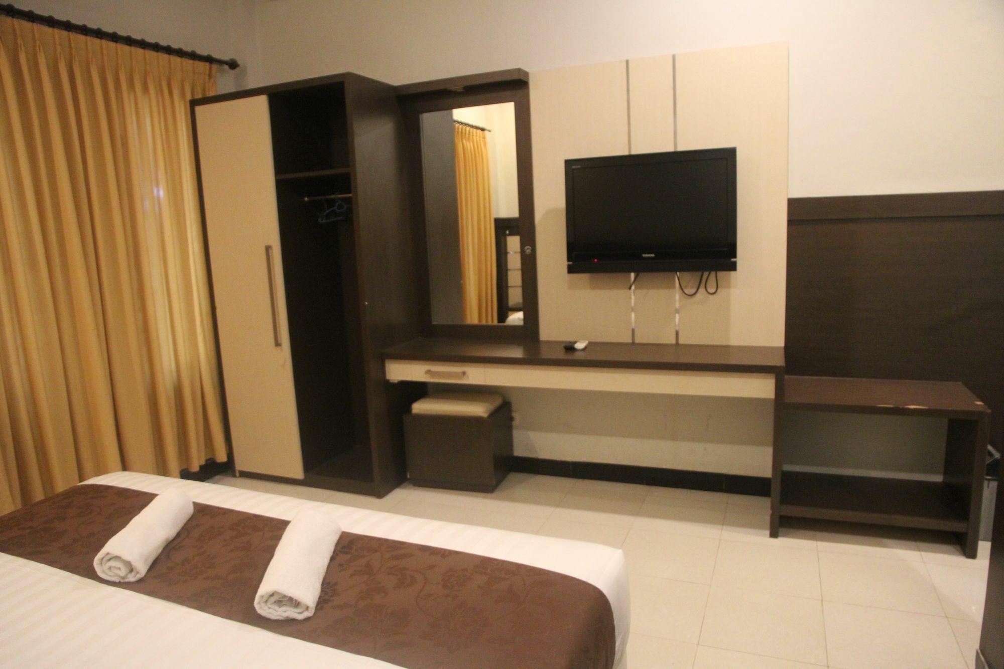 Puri Senggigi Hotel Mangsit Exteriér fotografie